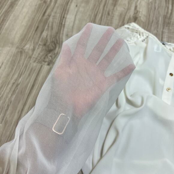 White House Black Market Sheer Chiffon Eyelet Lace Yoke Blouse/Tie Sleeves Sz 10 - Picture 14 of 14